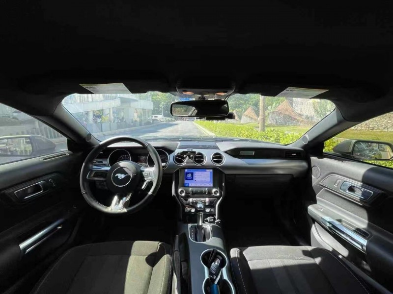 广州19年福特野马4