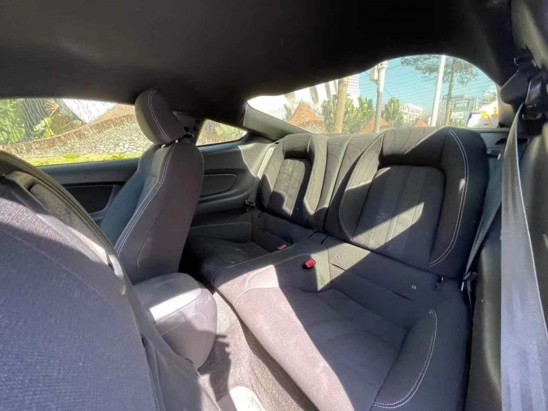 广州19年福特野马5