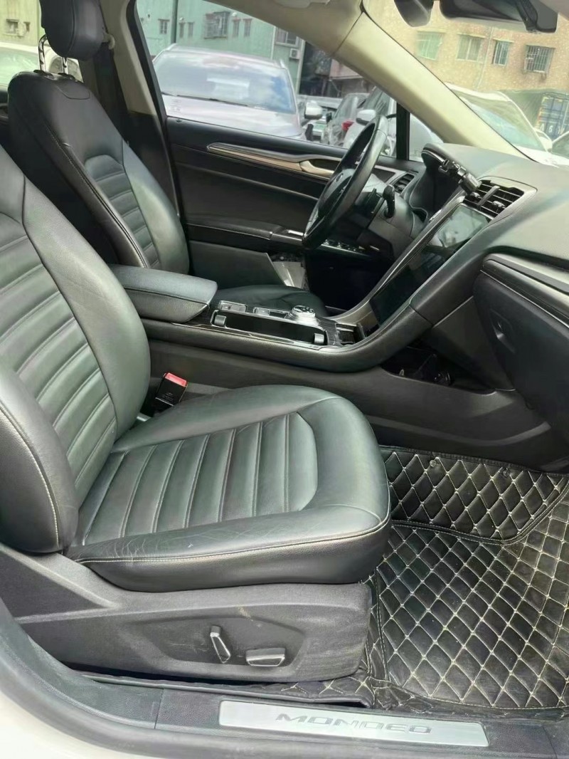 东莞17年福特蒙迪欧9