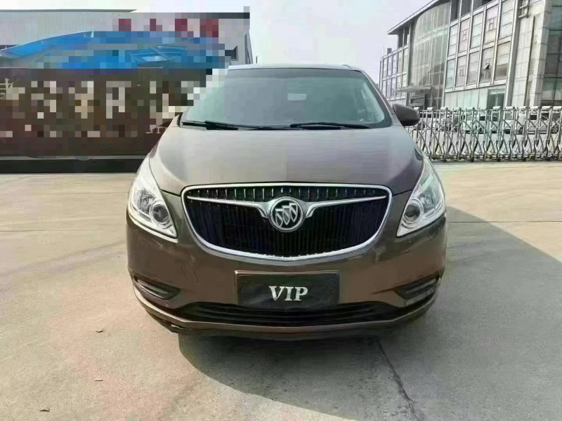 济宁19年别克GL81