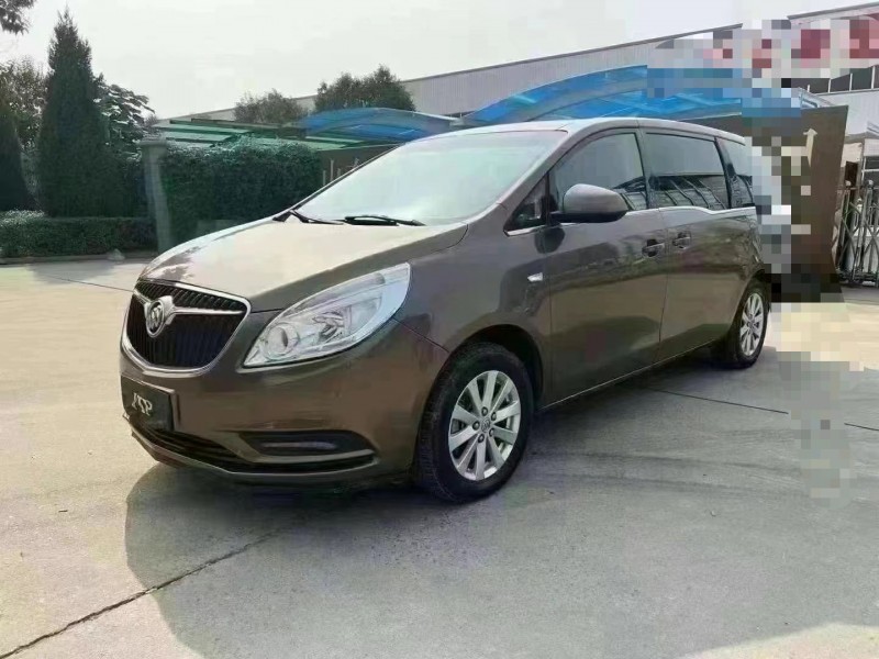 济宁19年别克GL82