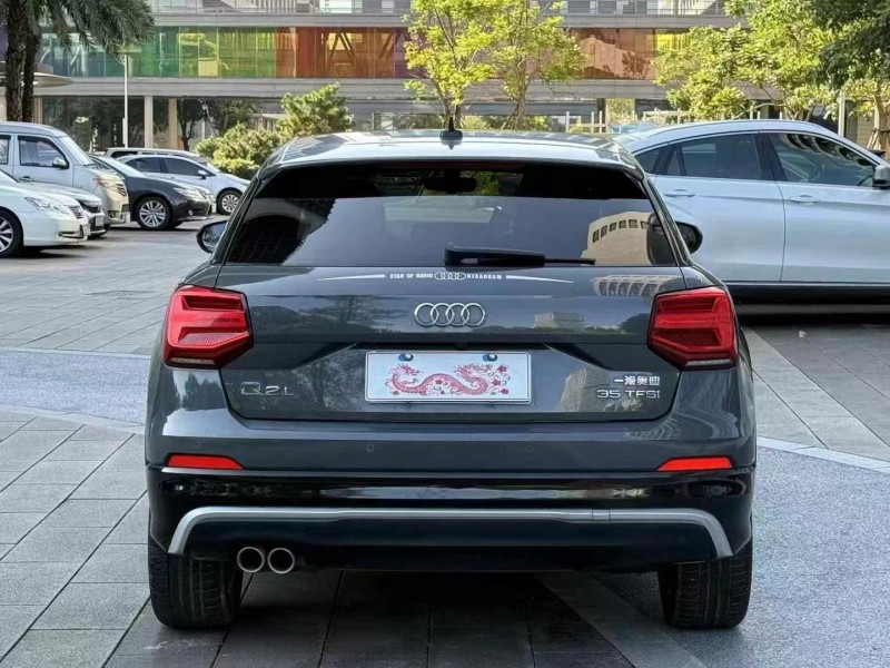 广州22年奥迪Q29