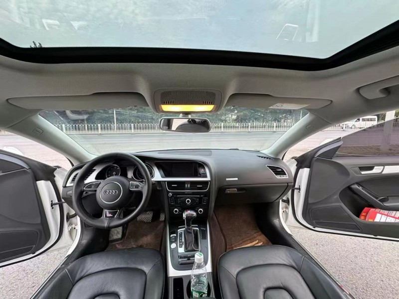 徐州16年奥迪A54