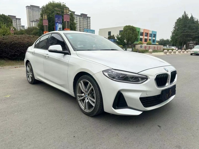 徐州19年宝马1系2