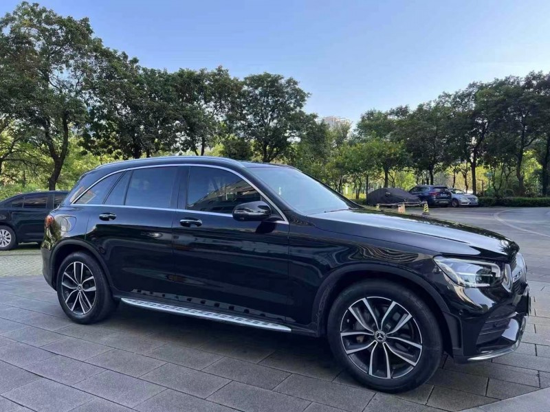 广州22年奔驰GLC3