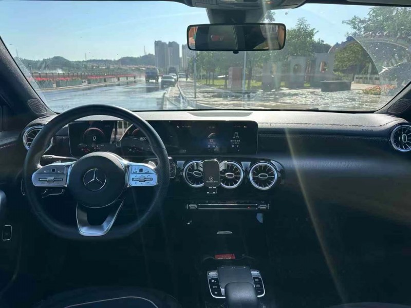 广州20年奔驰A8