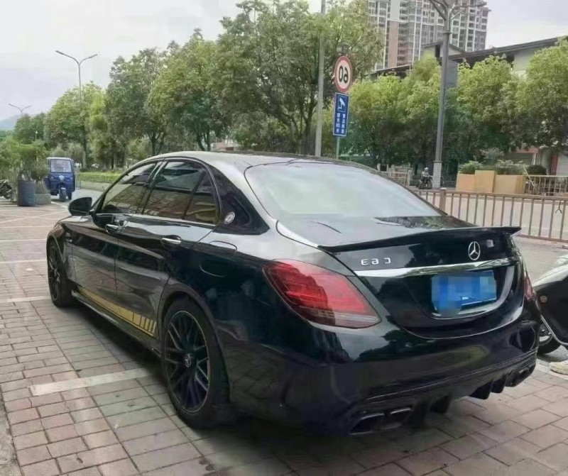 广州21年奔驰AMG8