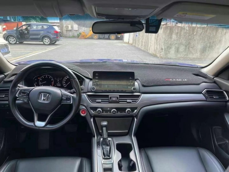 广州20年本田雅阁7