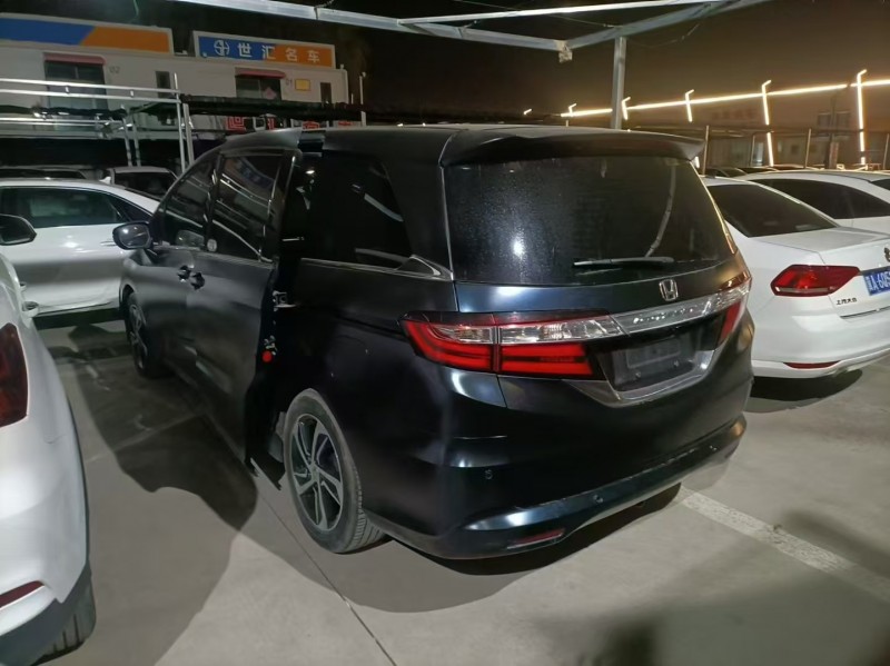 保定17年本田奥德赛8