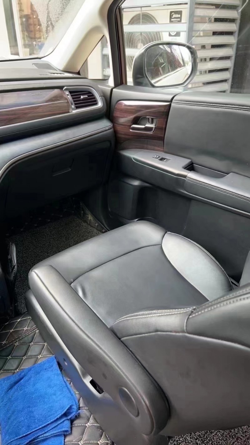 广州16年本田艾力绅6