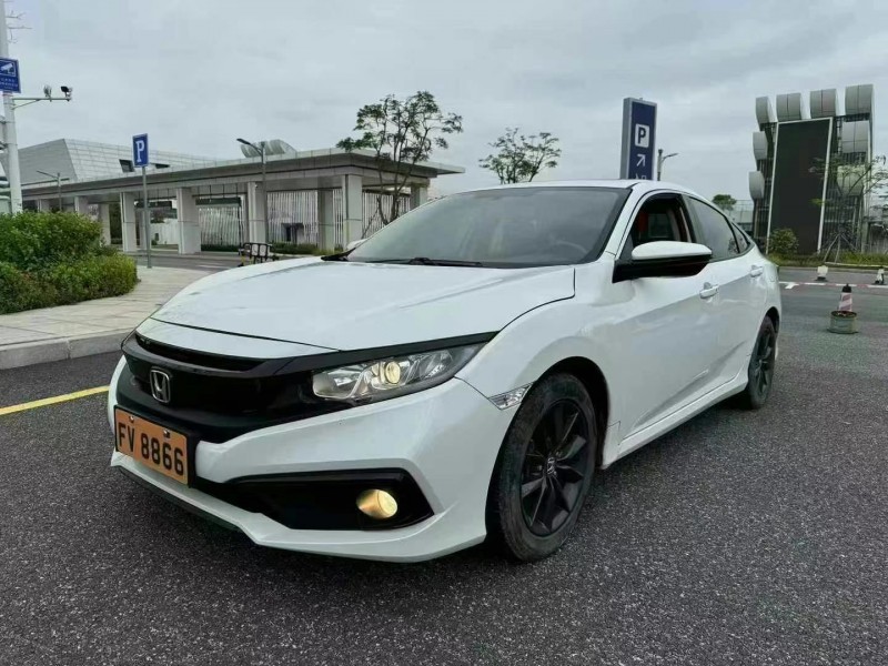 青岛21年本田思域3