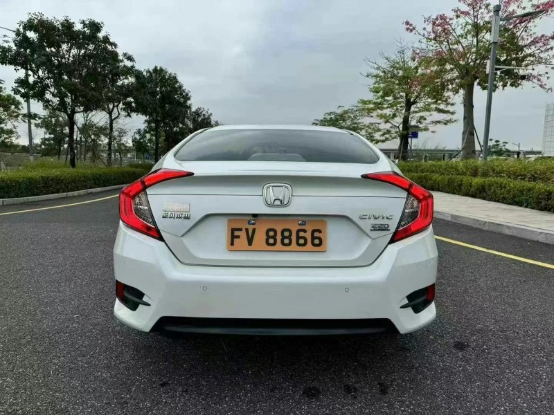 青岛21年本田思域6