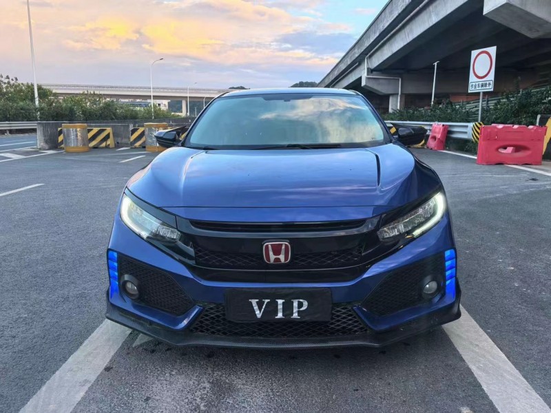 广州17年本田思域1