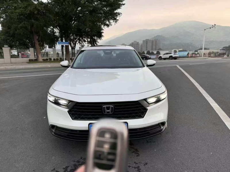 东莞24年本田雅阁1