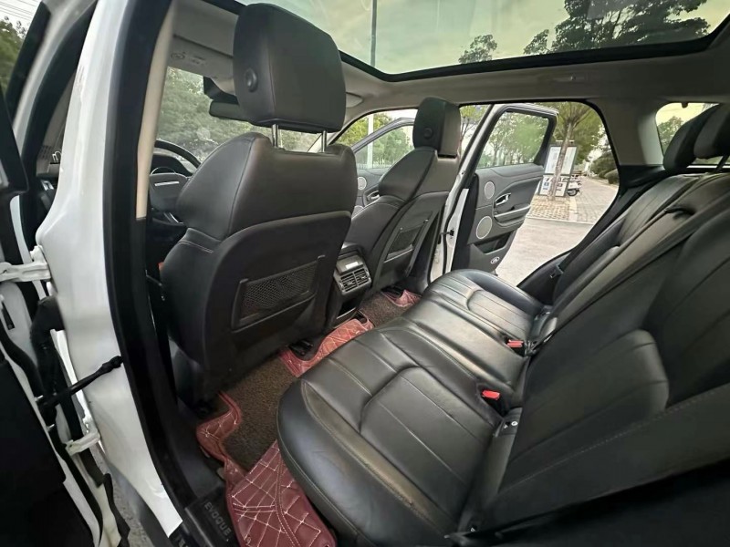 徐州18年路虎极光4