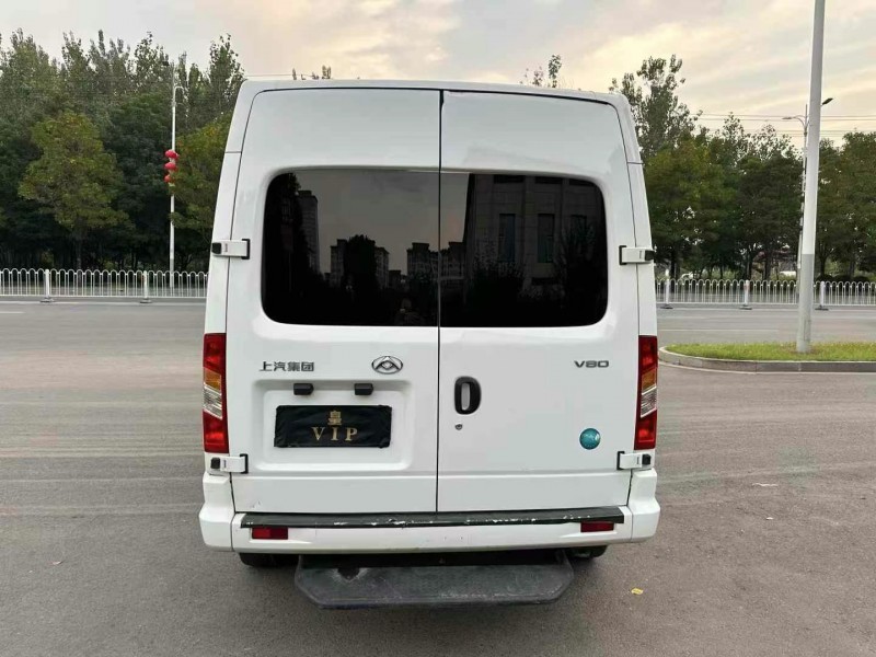 徐州23年大通V809