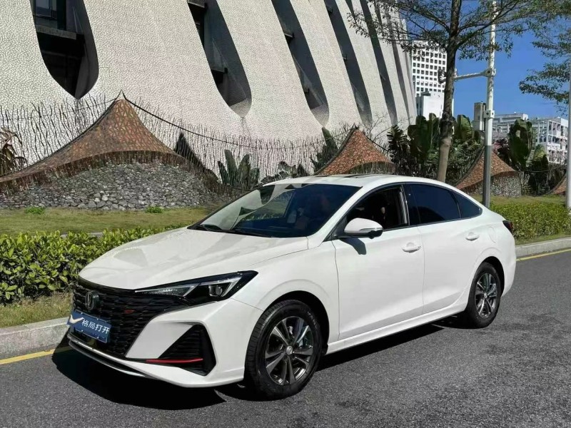 深圳23年长安汽车逸动3