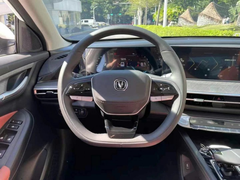 深圳23年长安汽车逸动7