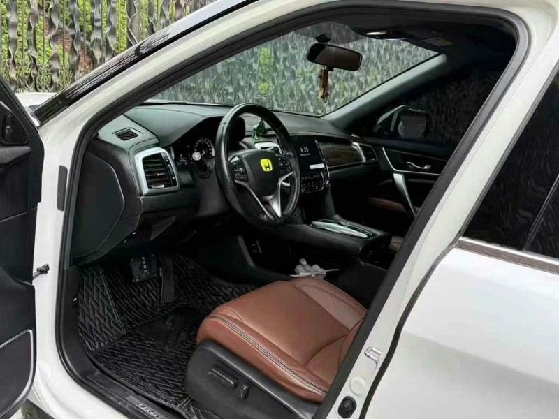 深圳18年本田URV4