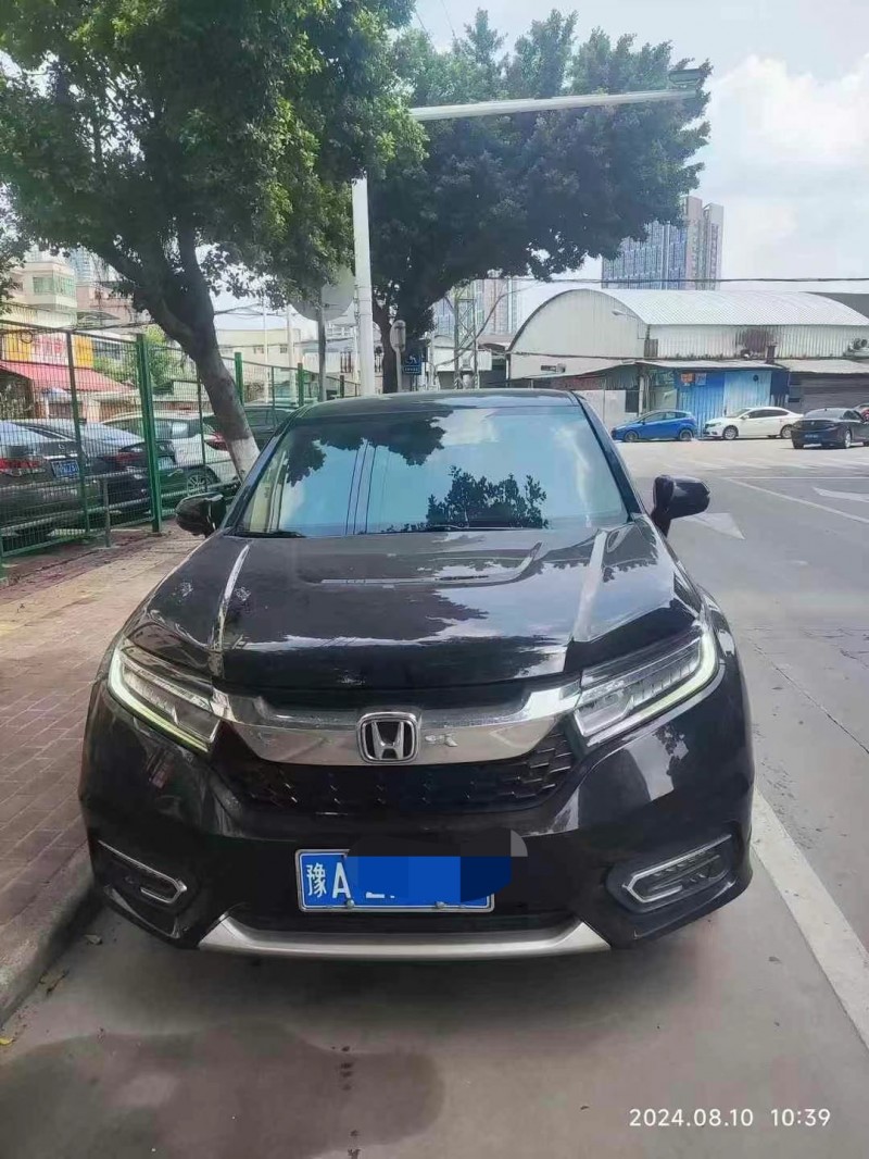 佛山18年本田冠道1