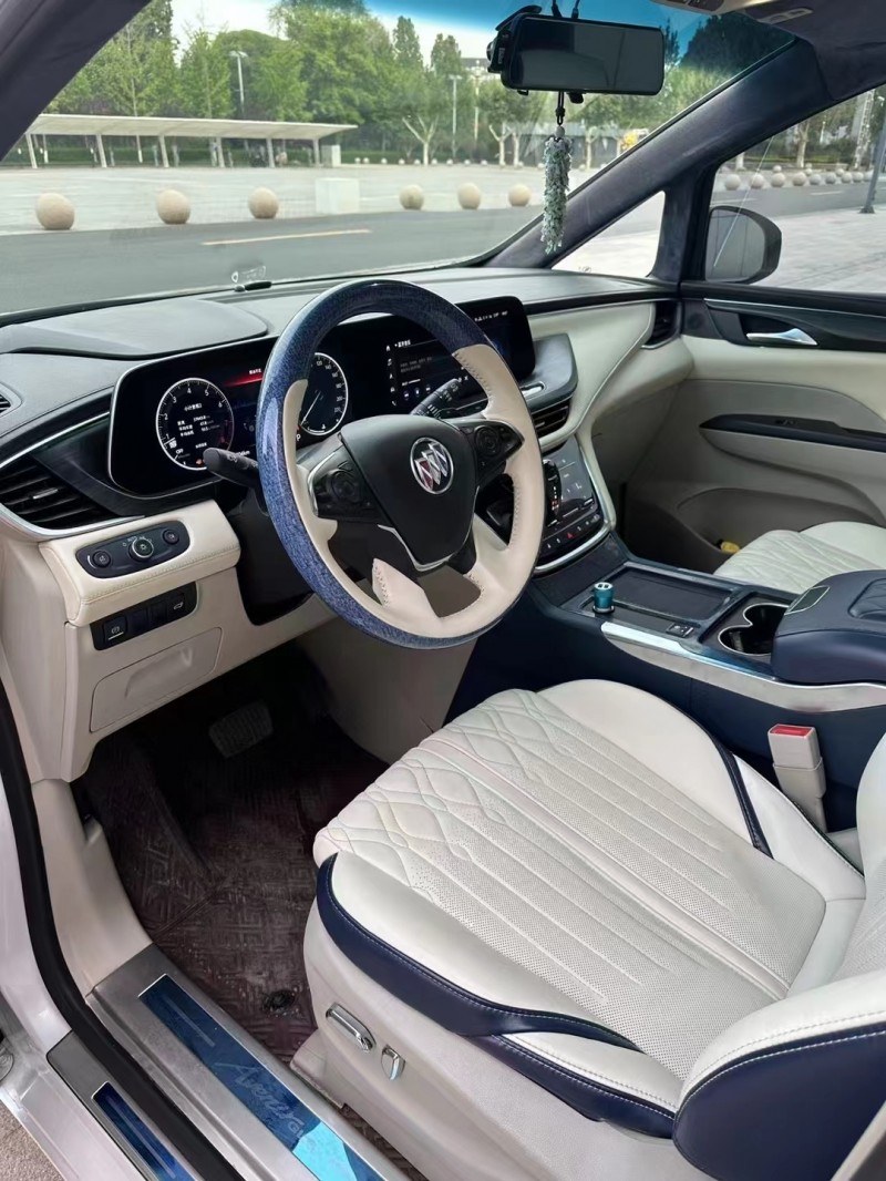 保定21年别克GL86