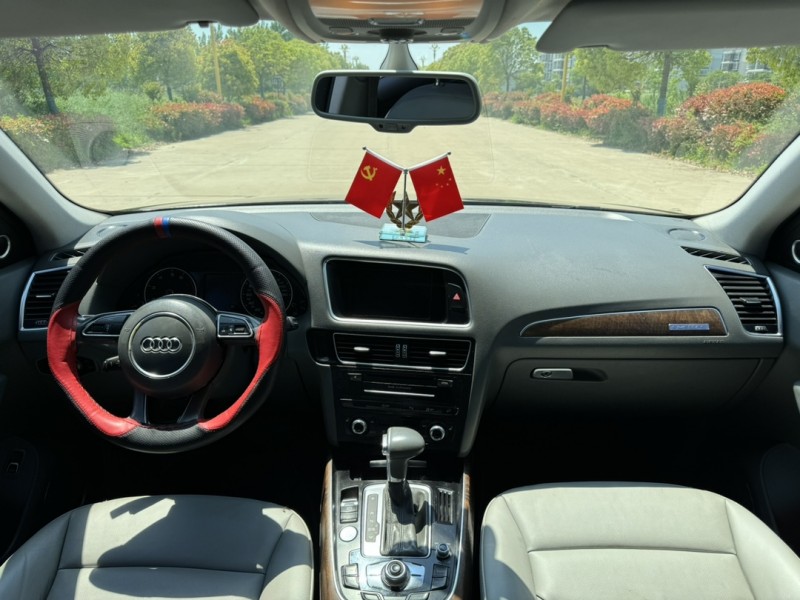 盐城13年奥迪Q58