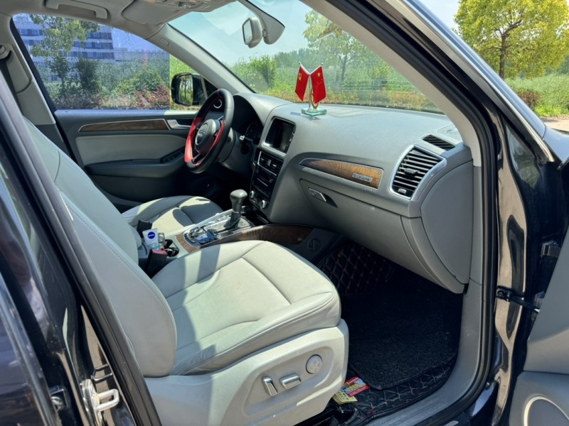 盐城13年奥迪Q59