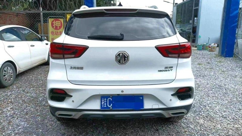 桂林21年名爵ZS5