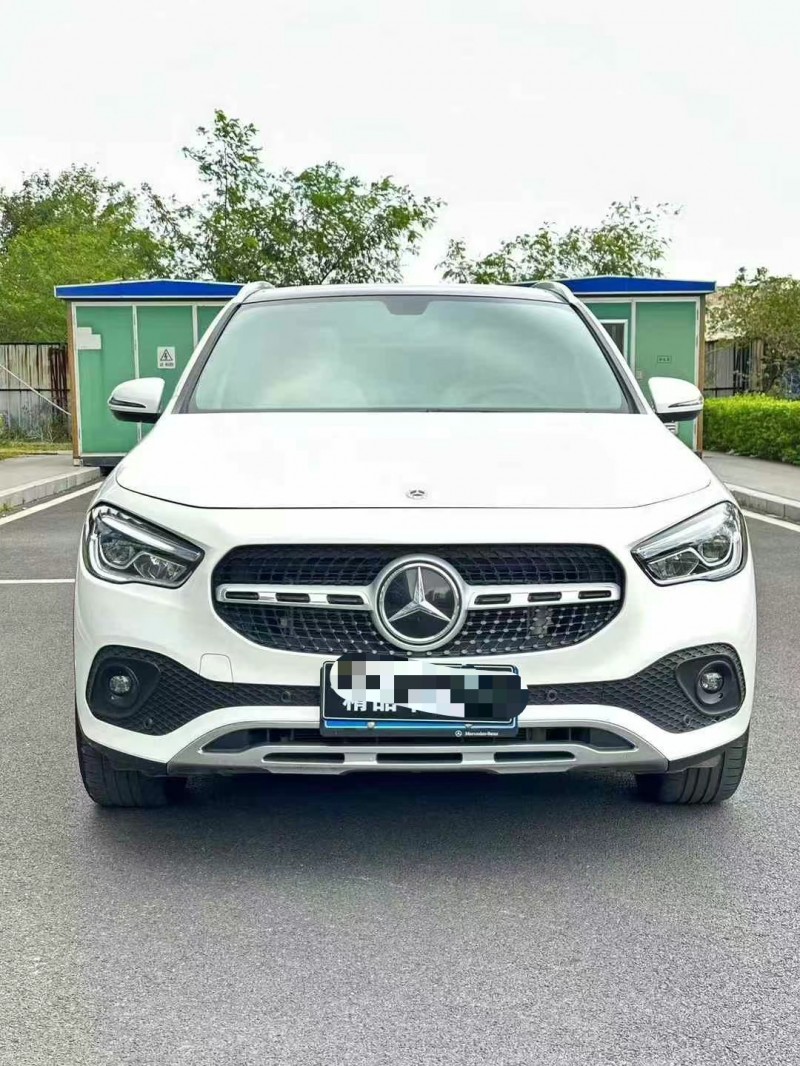 东莞21年奔驰GLA1