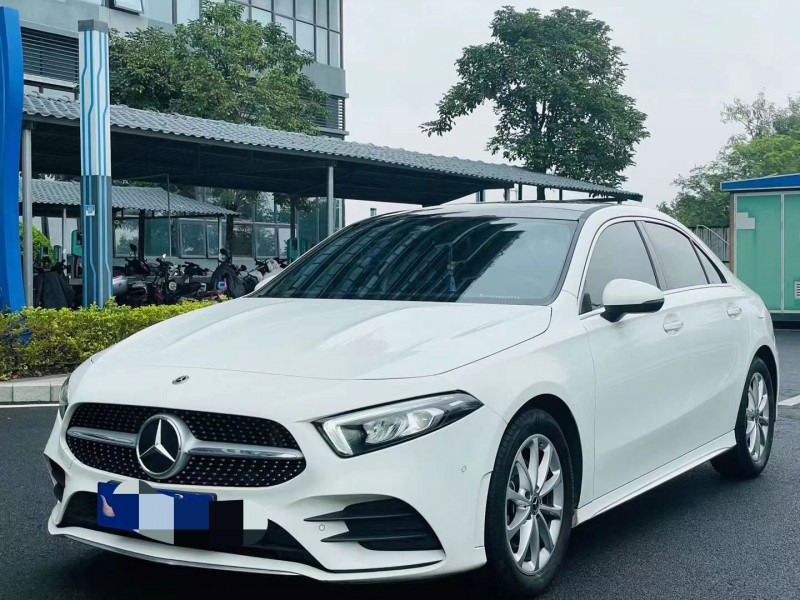 东莞22年奔驰A3