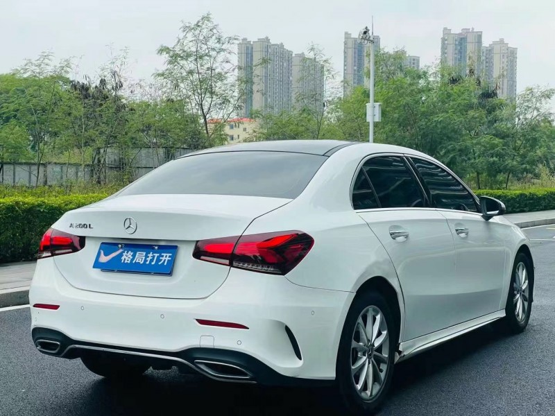 东莞22年奔驰A7