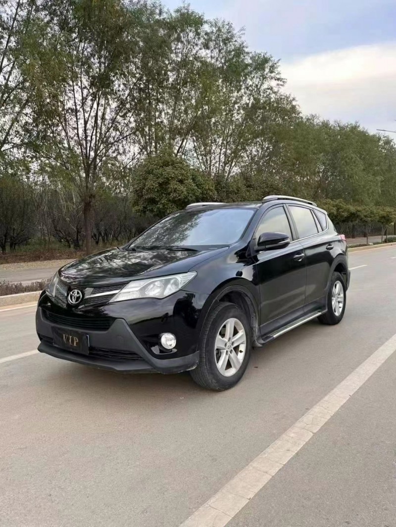 济宁13年丰田RAV4荣放6