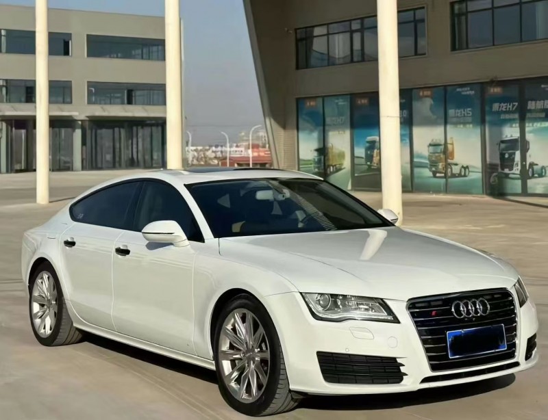 济宁15年奥迪A6L4