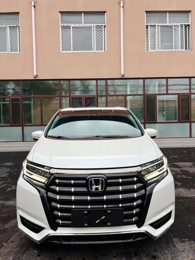 济宁23年本田艾力绅1