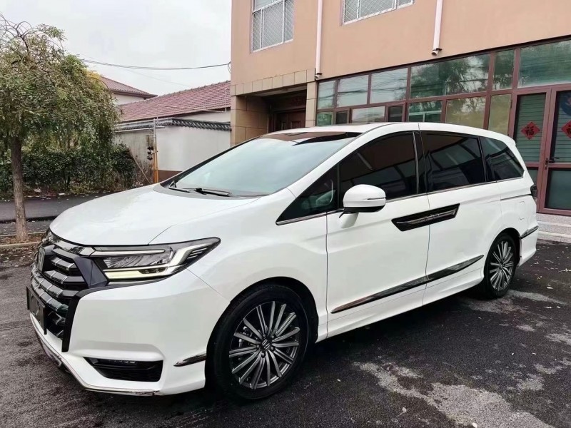 济宁23年本田艾力绅4