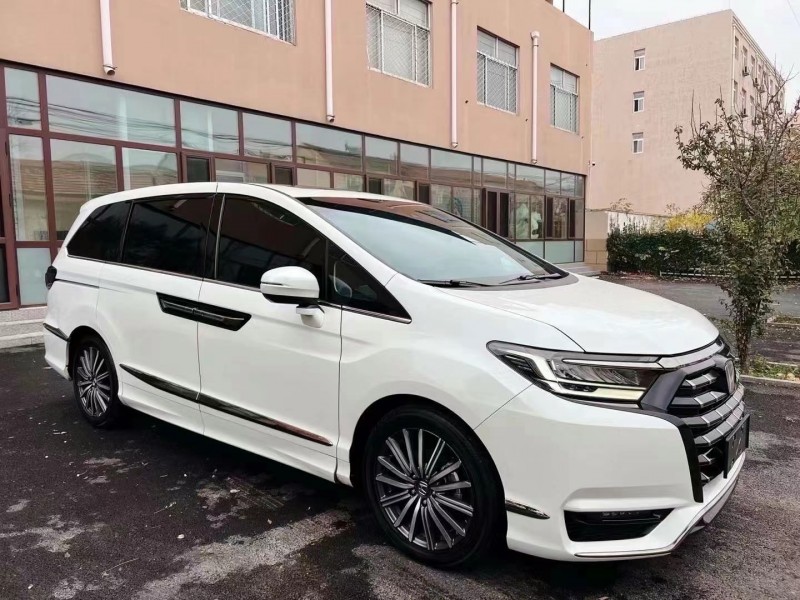 济宁23年本田艾力绅9