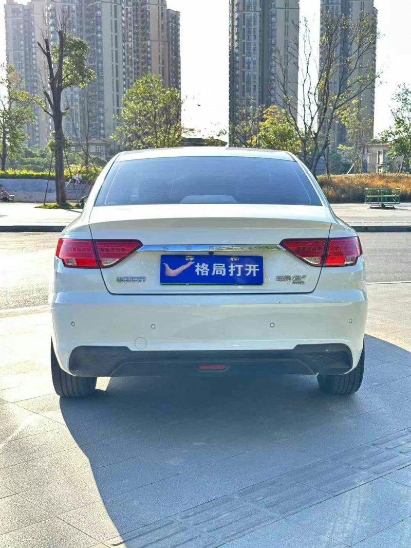 东莞23年吉利帝豪9