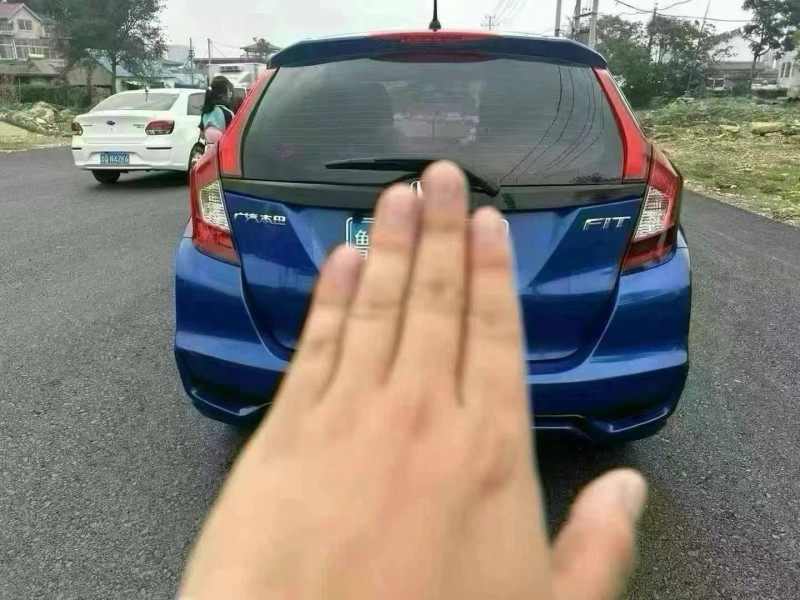 济宁19年本田飞度2