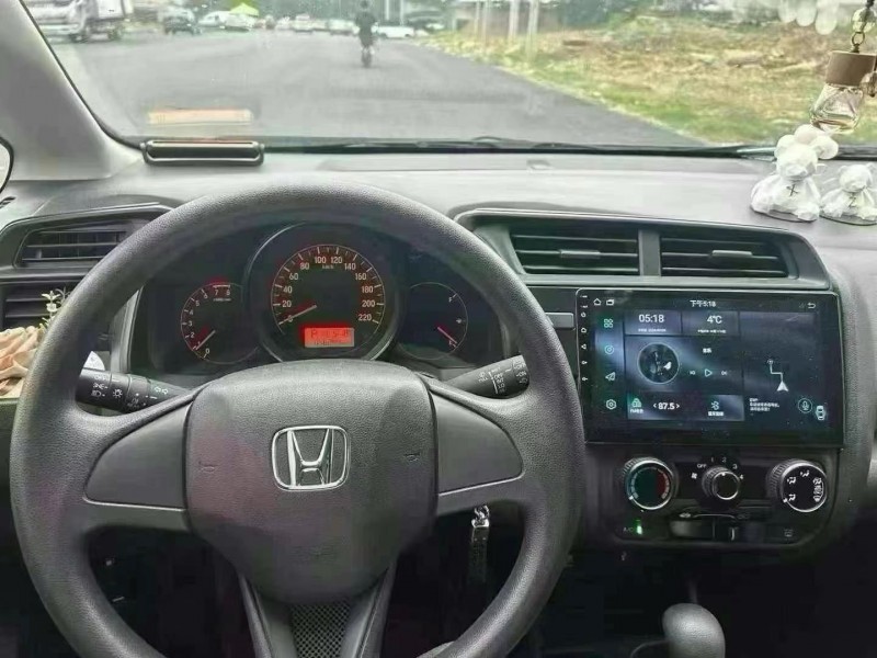 济宁19年本田飞度4