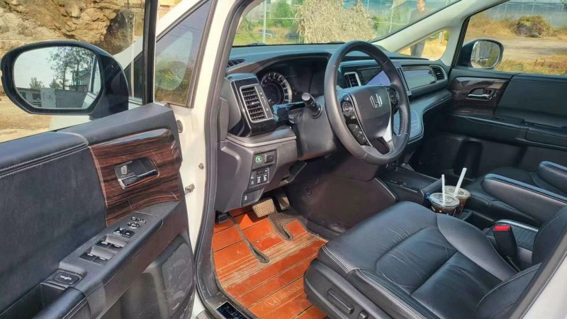 廊坊18年本田艾力绅4