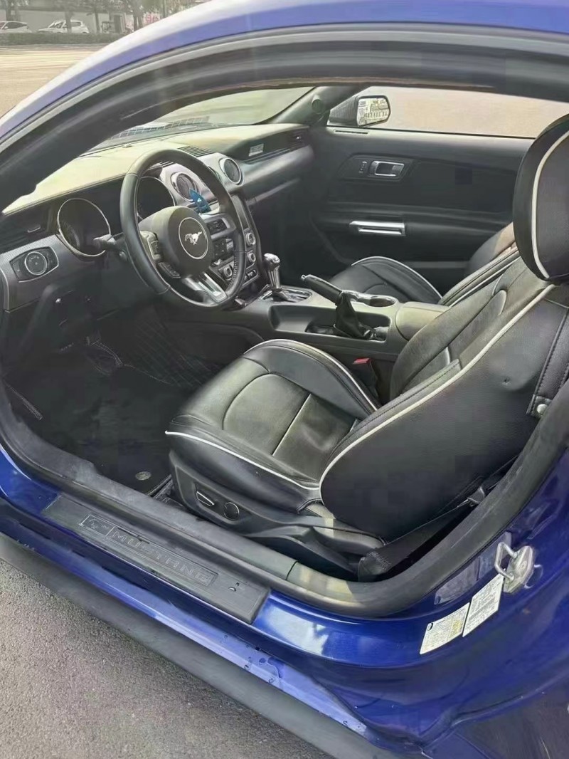 焦作16年福特野马4