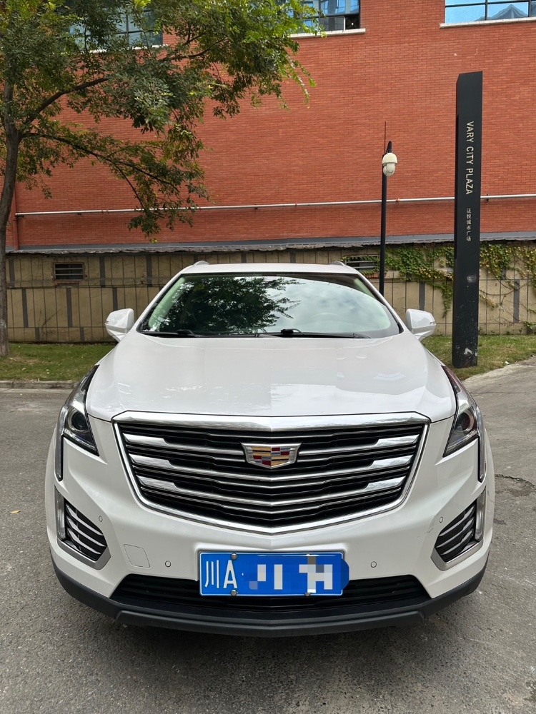 成都17年凱迪拉克XT51