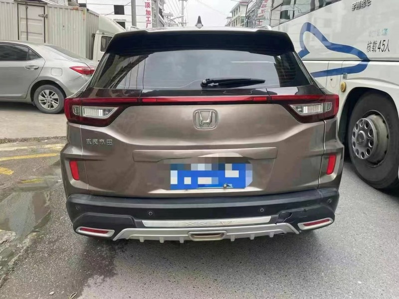 济宁16年本田XRV9