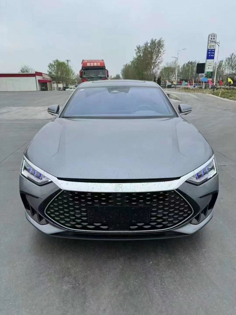 济宁24年比亚迪汉1