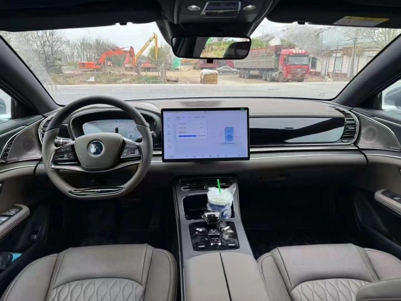 济宁24年比亚迪汉4