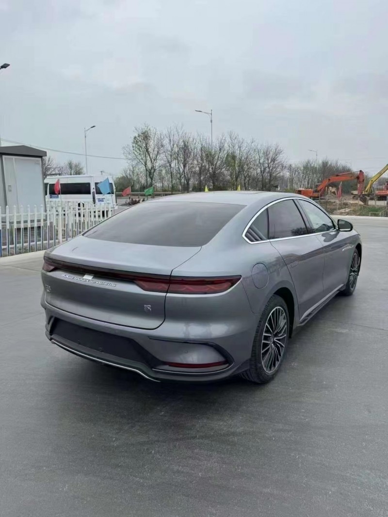 济宁24年比亚迪汉6