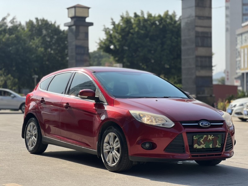 东莞13年福特福克斯2