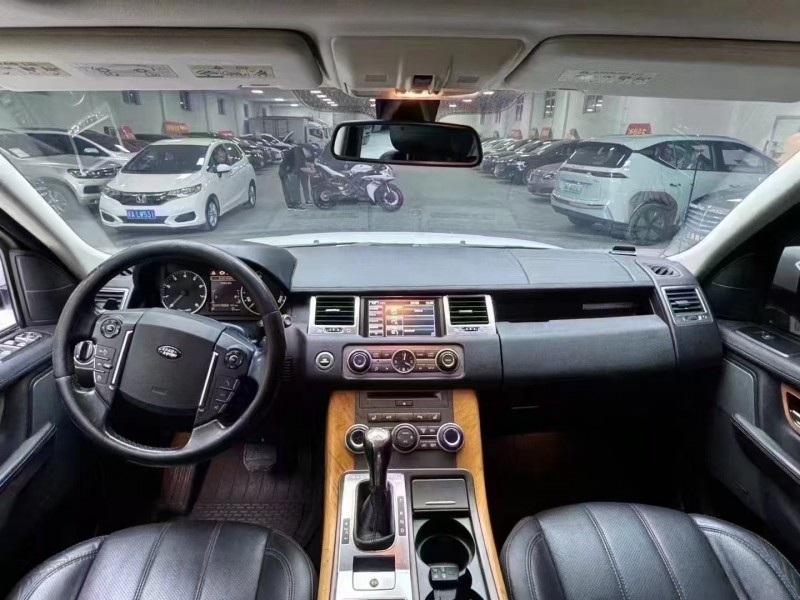 廊坊12年路虎揽胜运动6