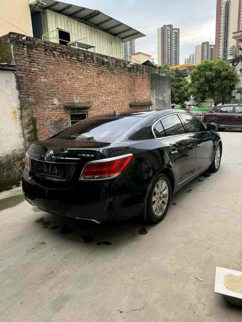 东莞13年别克君越9