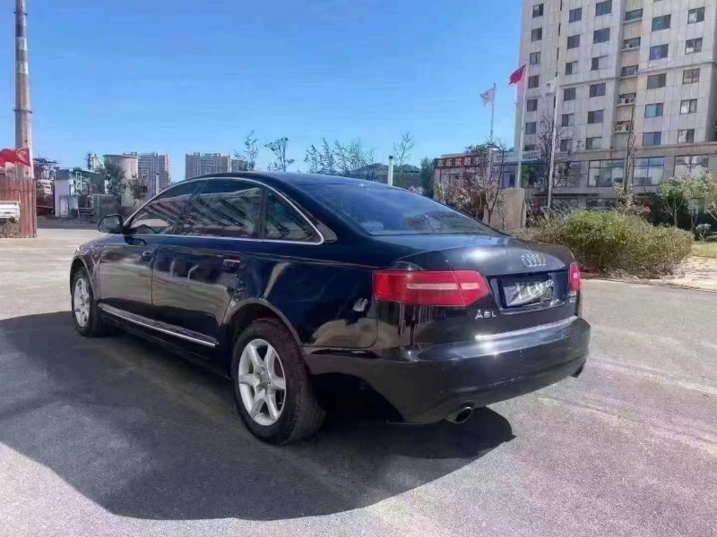 青岛12年奥迪A6L8